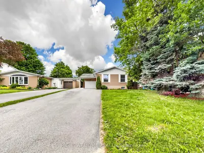 8 Caledonia Road, Orangeville, On L9w 2v3
