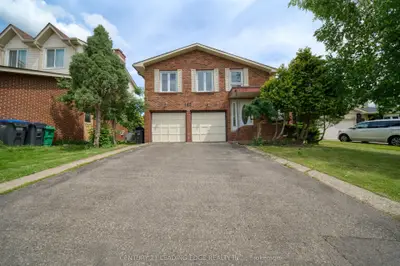 Detached in Brampton