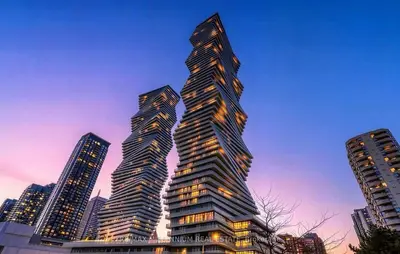 Condo Apartment in Mississauga