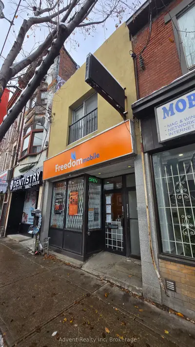 1454 Queen Street W Ground Floor, Toronto, On M6k 1m2
