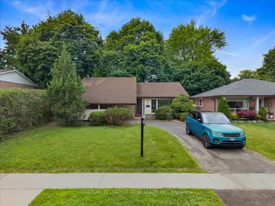 Detached in Brampton