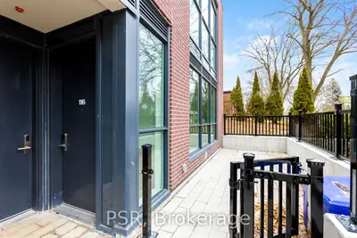 49 Broadfield Drive W 110, Toronto, On M9c 0e3