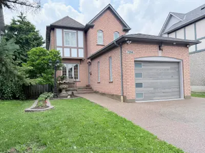 7264 Seabreeze Drive, Mississauga, On L5n 6k7