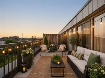 Condo Townhouse in Toronto