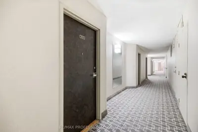 11 Wincott Drive 1208, Toronto, On M9r 2r9