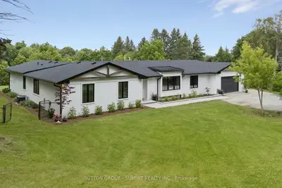 1315 Britannia Road, Burlington, On L7p 0e7