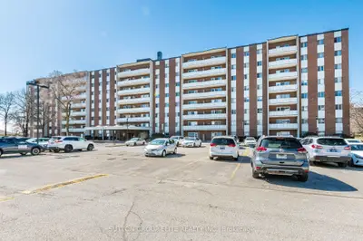 Condo Apartment in Mississauga