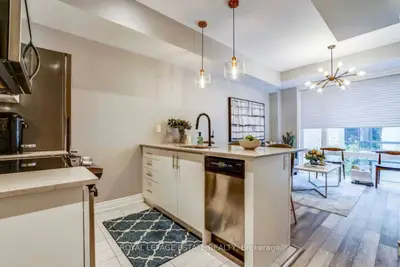 Condo Townhouse in Toronto