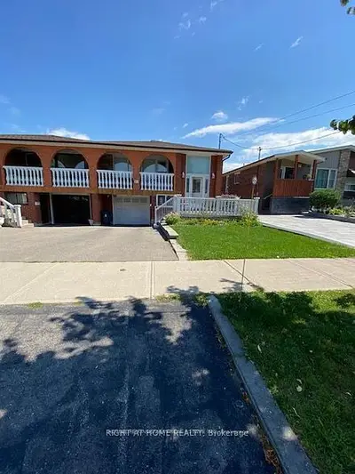 51 Seacliffe Boulevard, Toronto, On M9l 2g7