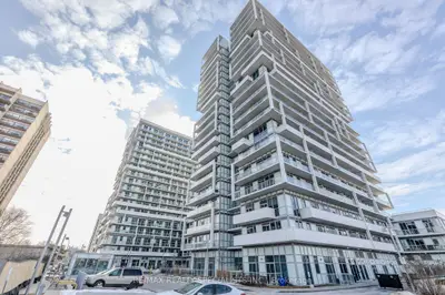 Condo Apartment in Oakville