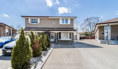 Semi-Detached in Brampton