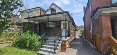 Detached in Toronto