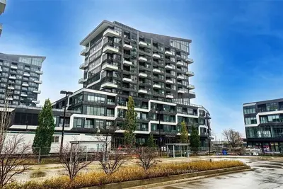 Condo Apartment in Oakville