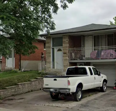 Semi-Detached in Toronto