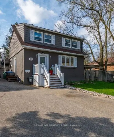 219 Angelene Street, Mississauga, On L5g 1x3