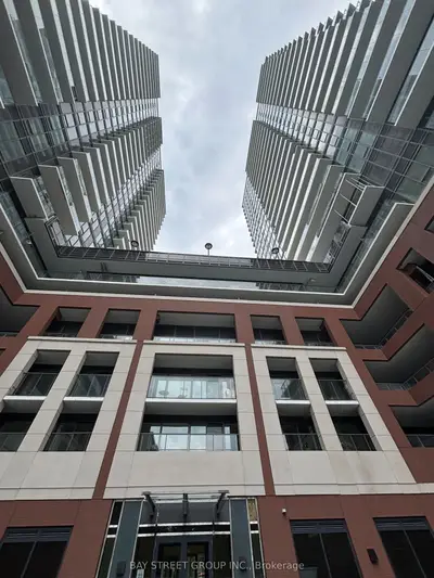 Condo Apartment in Toronto