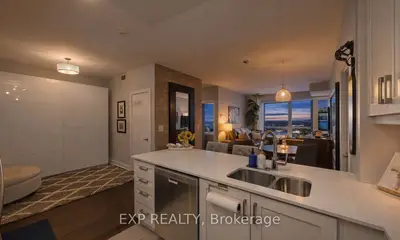 Condo Apartment in Oakville