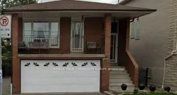 Duplex in Toronto