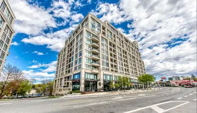 Condo Apartment in Toronto