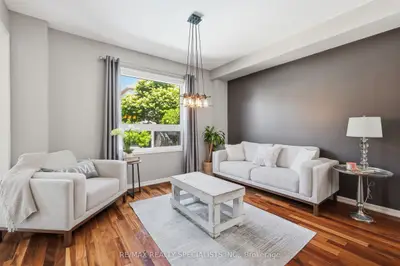 Detached in Milton