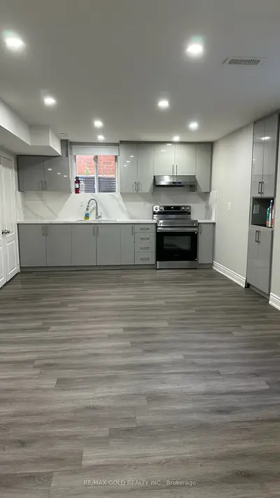 Lower Level in Brampton