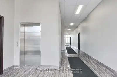 Condo Apartment in Brampton