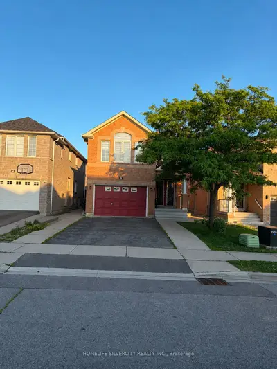 Detached in Brampton