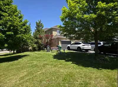 Semi-Detached in Mississauga