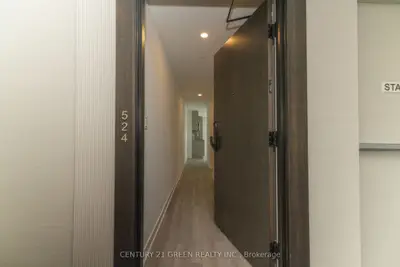 Condo Apartment in Oakville