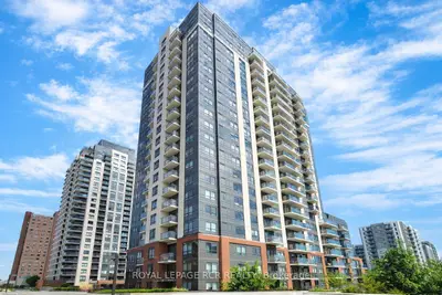 Condo Apartment in Toronto