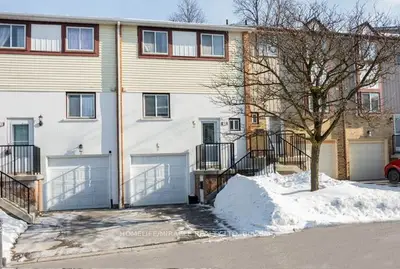 Condo Townhouse in Brampton