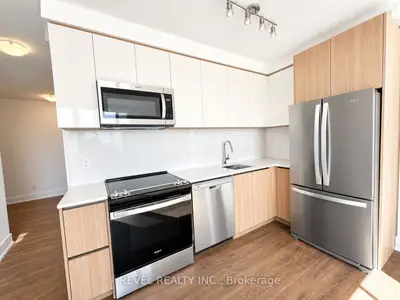 Condo Apartment in Toronto