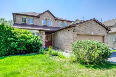 Detached in Oakville
