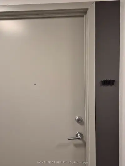 Condo Apartment in Brampton