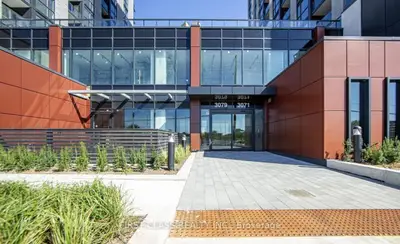Condo Apartment in Oakville