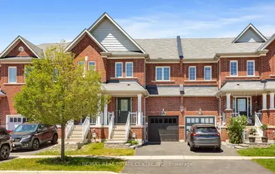 Att/Row/Townhouse in Brampton