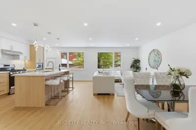 Condo Townhouse in Toronto