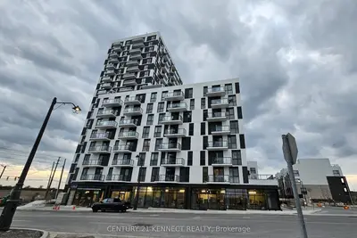Condo Apartment in Oakville