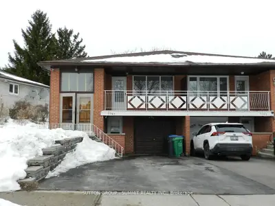 Semi-Detached in Mississauga