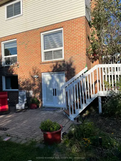 Semi-Detached in Brampton