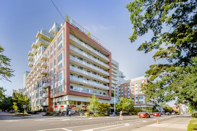 Condo Apartment in Toronto