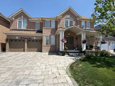 Detached in Brampton
