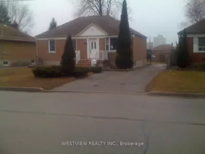 Detached in Mississauga