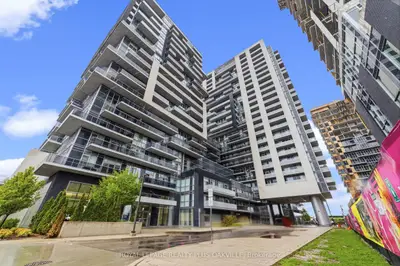 Condo Apartment in Burlington