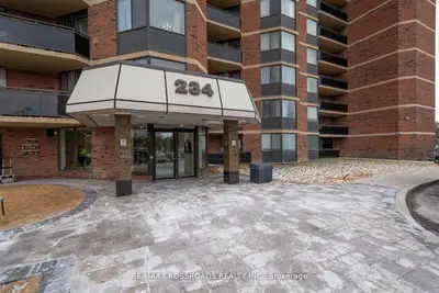 234 Albion Road 1203, Toronto, On M9w 6a5