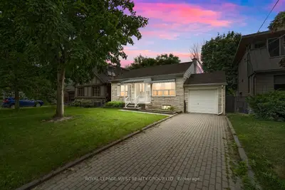 Detached in Toronto