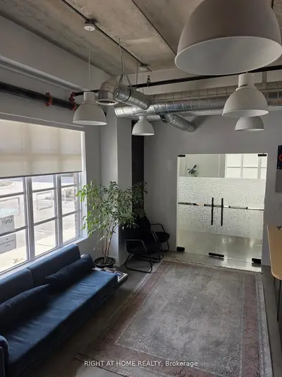 68 Jutland Road 1 & 2, Toronto, On M8z 0g7