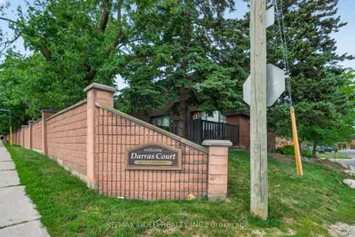 68 Darras Court, Brampton, On L6t 1w7