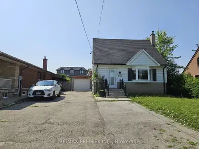 Detached in Toronto