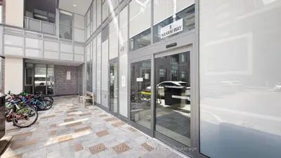 8 Nahani Way 2708, Mississauga, On L4z 0c6
